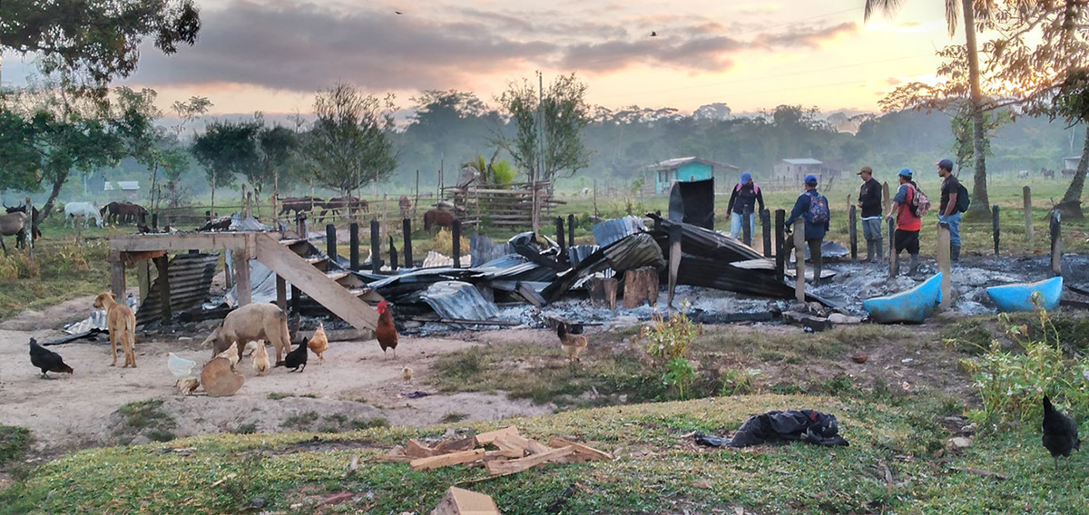 casas quemadas por colonos en la comunidad alal mayagna